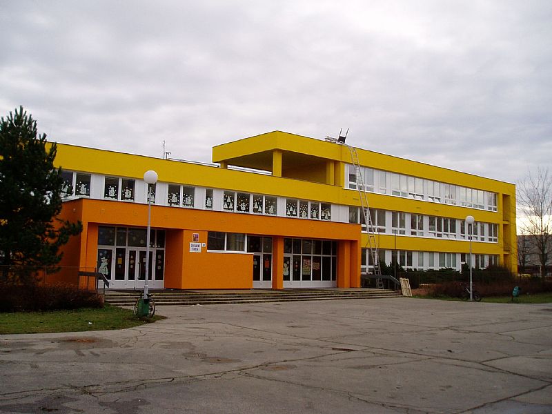zsmelan.jpg